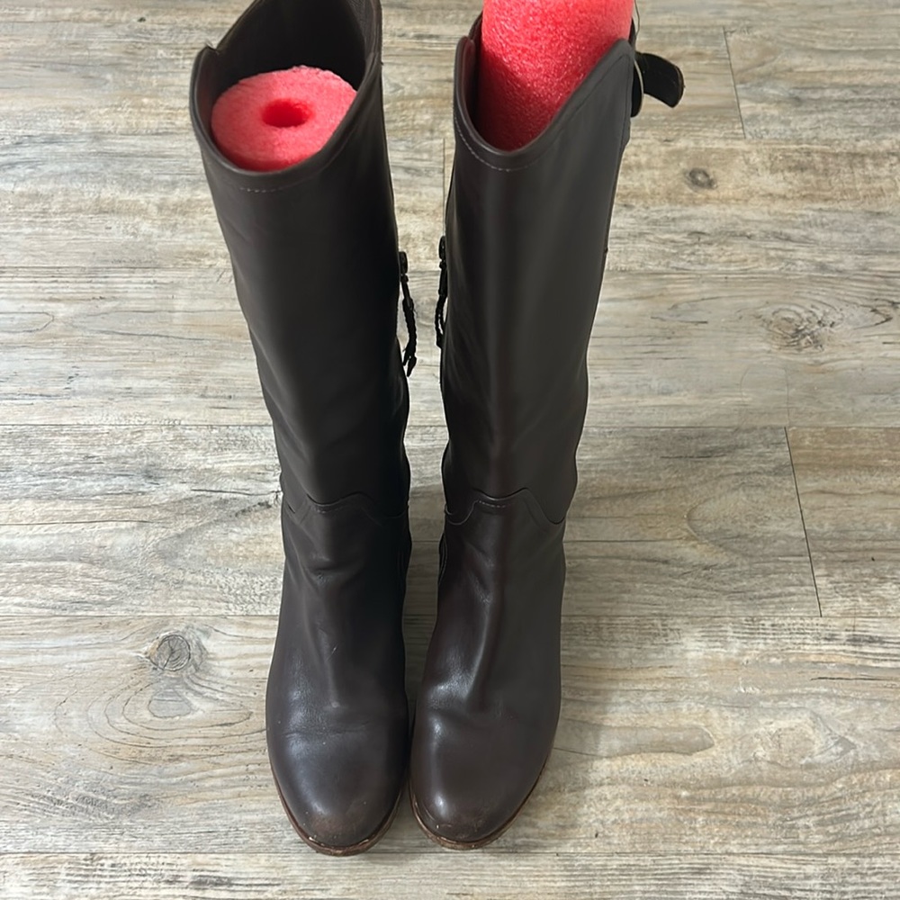 Ugg riding boots very cozy and warm.  The inside is lined pleasantly surprised
